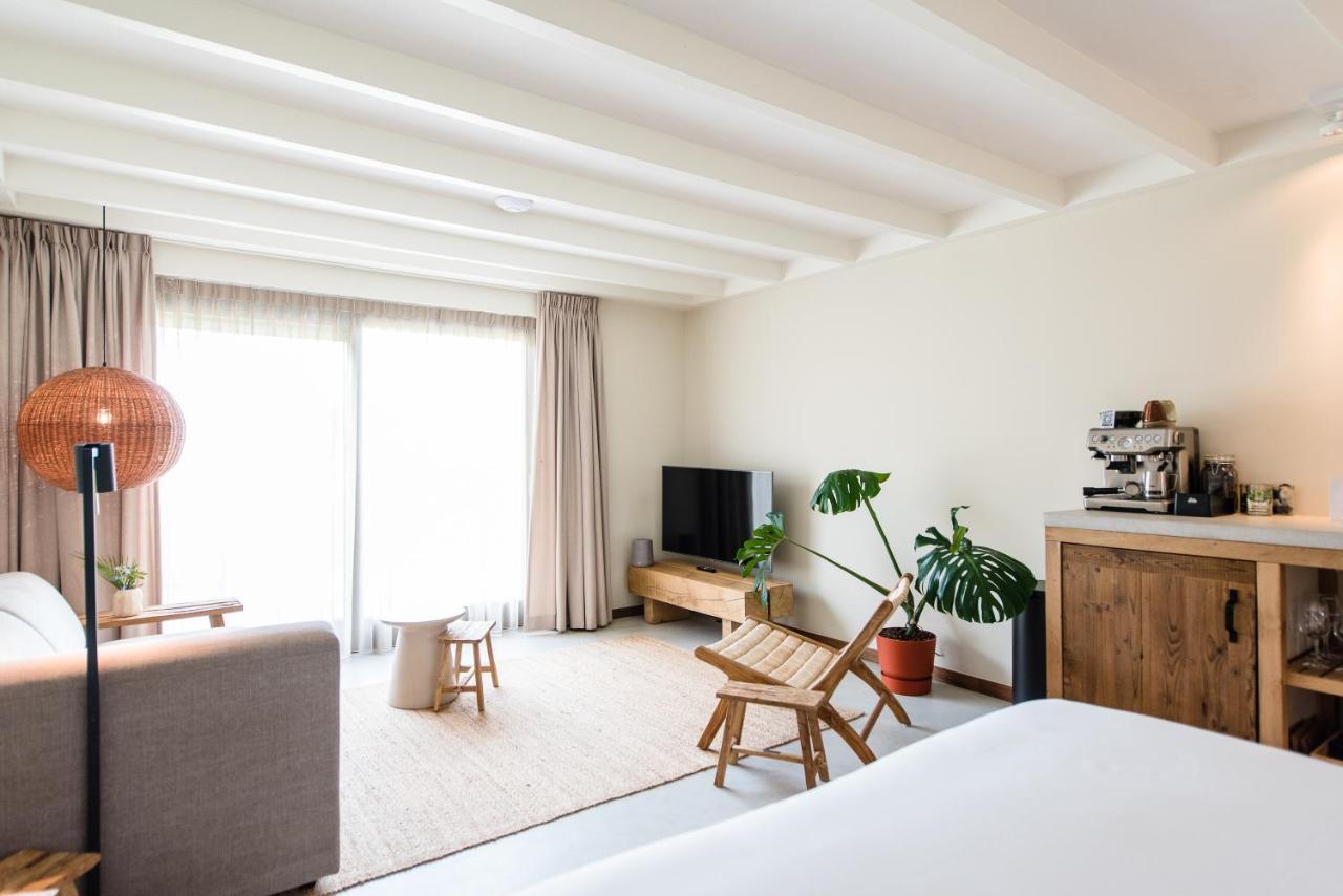 Van Heeckeren Apartments & Suites Nes Nes  Zewnętrze zdjęcie
