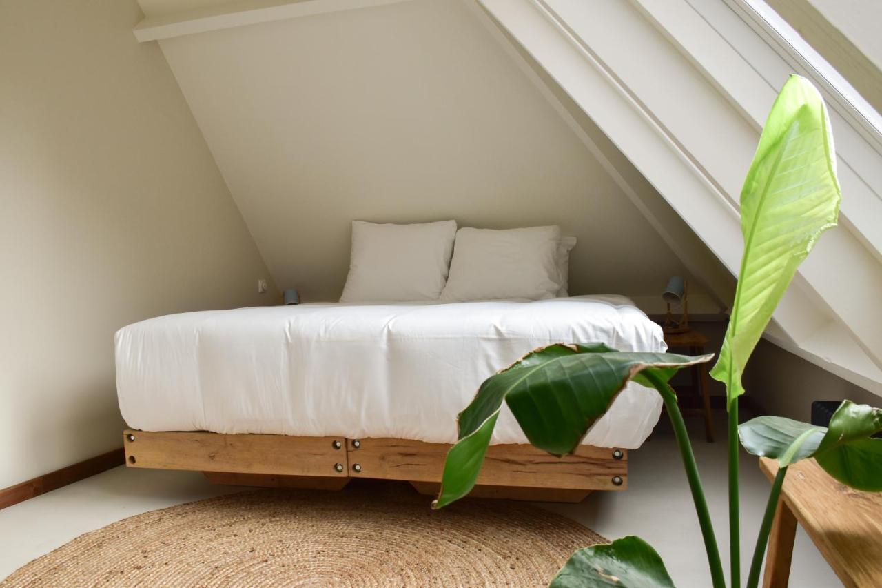 Van Heeckeren Apartments & Suites Nes Nes  Zewnętrze zdjęcie