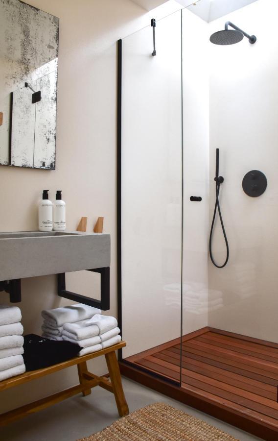 Van Heeckeren Apartments & Suites Nes Nes  Zewnętrze zdjęcie